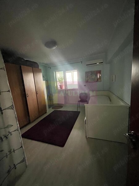 Vanzare apartament 3 camere Unirii-Carrefour